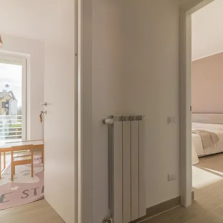 Villa Luminosa Ed Elegante A